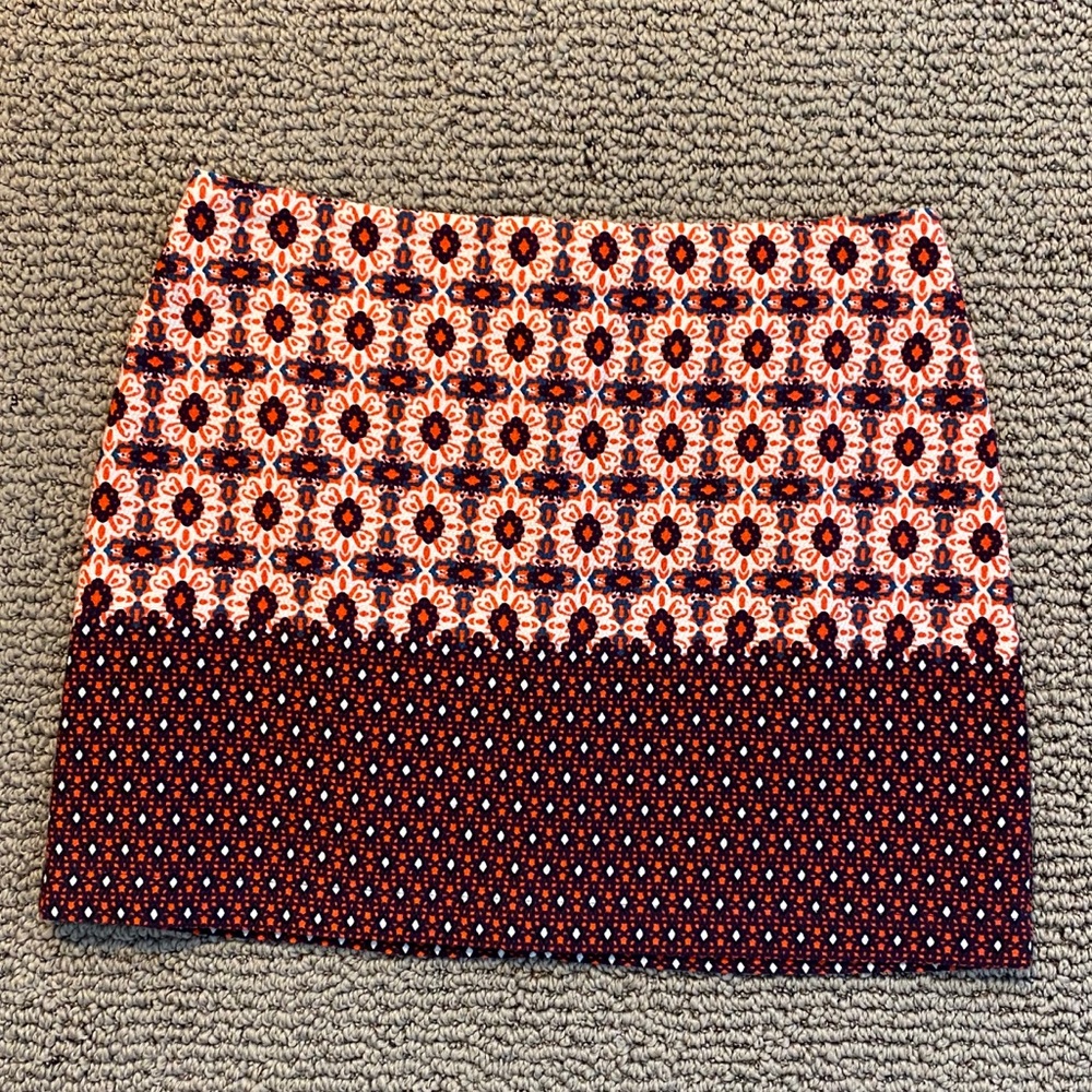 Topshop Printed Mini Skirt, size 4!